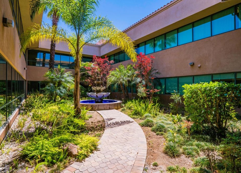 Regency Medical Plaza, Suites 180 & 185: 1000 Newbury Rd, Thousand Oaks, CA, 91320